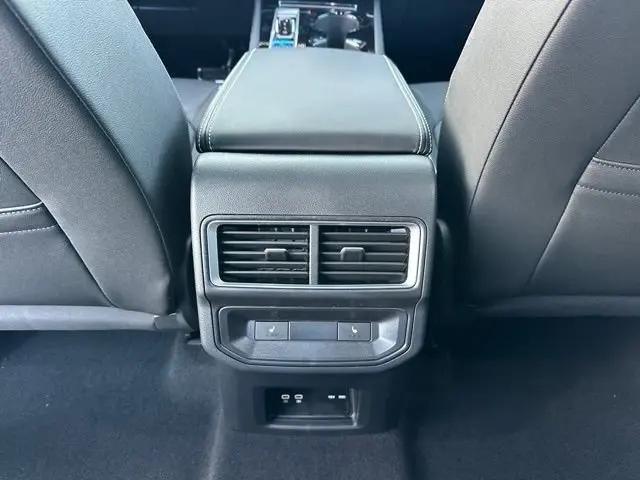 2026 Volkswagen Atlas Cross Sport SEL Premium R-Line