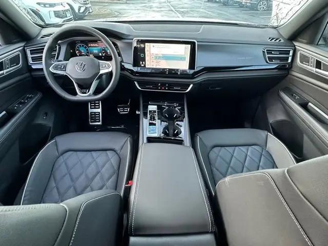 2026 Volkswagen Atlas Cross Sport SEL Premium R-Line