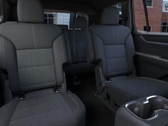 2026 GMC Acadia Elevation FWD