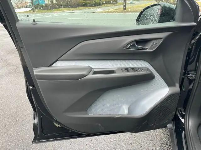 2027 Chevrolet Bolt RS FWD
