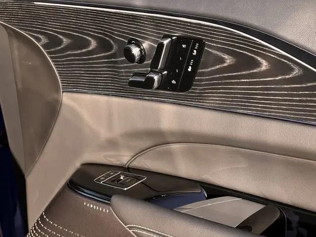 2026 Cadillac iQ Sport AWD
