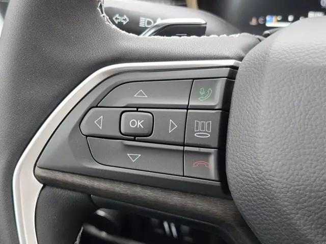 2026 Jeep Grand Cherokee L Altitude 4x4