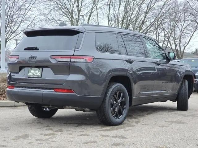 2026 Jeep Grand Cherokee L Altitude 4x4