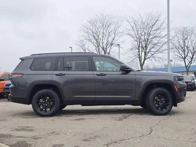 2026 Jeep Grand Cherokee L Altitude 4x4
