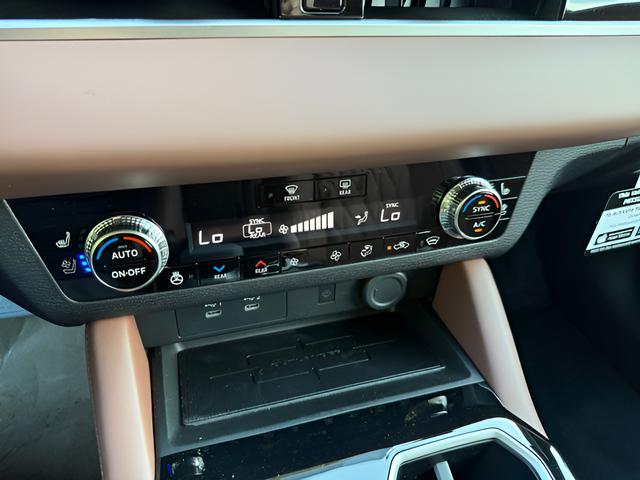 2026 Mitsubishi Outlander SEL 1.5T S-AWC
