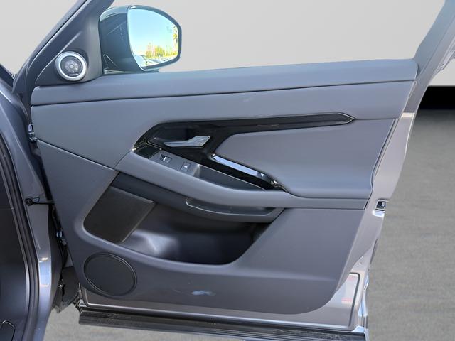 2024 Land Rover Range Rover Evoque Core S
