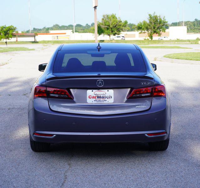 2017 Acura TLX w/Technology Package