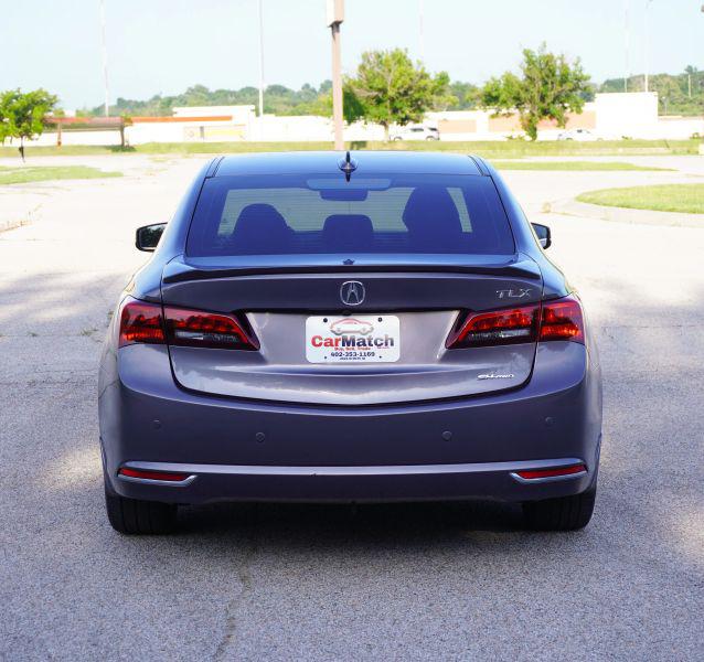 2017 Acura TLX w/Technology Package