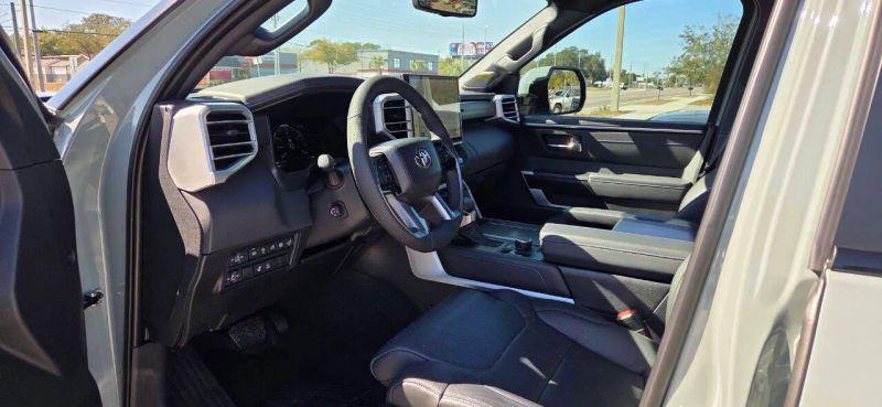 2025 Toyota Tundra Platinum