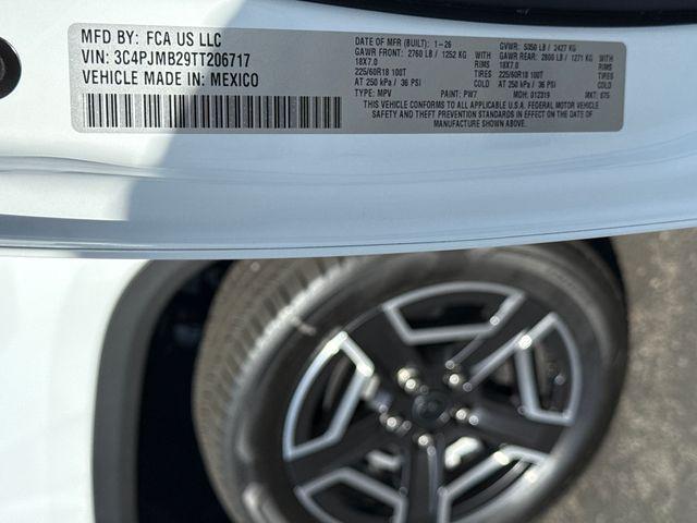2026 Jeep Cherokee Laredo 4x4