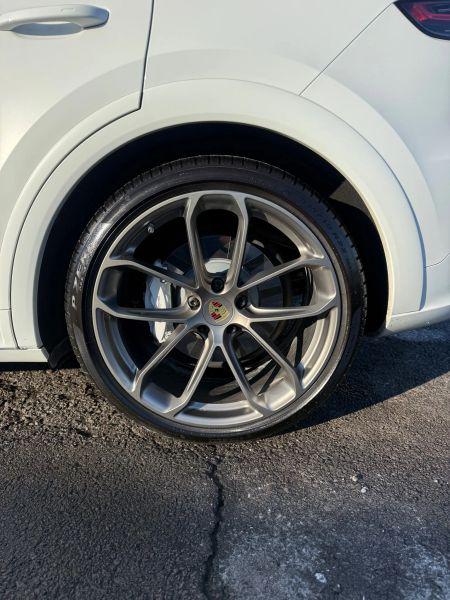 2022 Porsche Cayenne Turbo