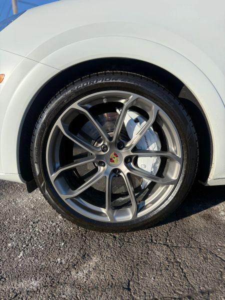2022 Porsche Cayenne Turbo