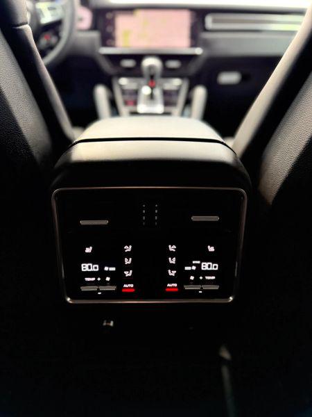 2022 Porsche Cayenne Turbo
