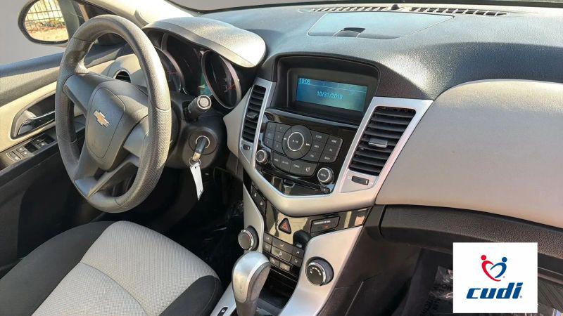 2011 Chevrolet Cruze LS