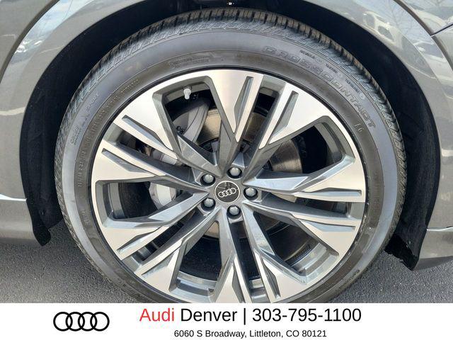 2026 Audi Q8 Premium Plus 55 TFSI quattro Tiptronic