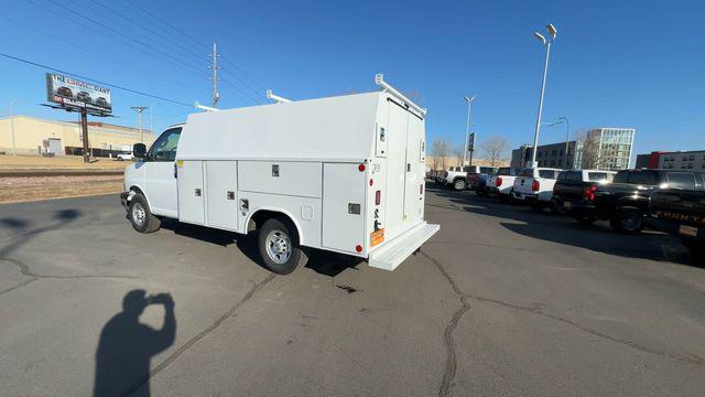 2026 Chevrolet Express Cutaway Work Van