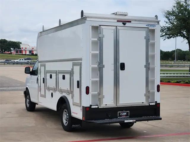 2025 Chevrolet Express Cutaway Work Van