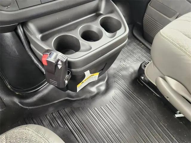 2025 Chevrolet Express Cutaway Work Van