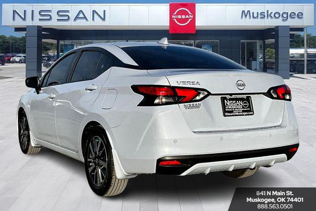 2025 Nissan Versa 1.6 SV