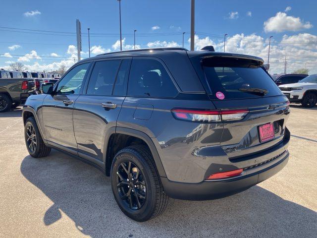 2026 Jeep Grand Cherokee Altitude 4x4