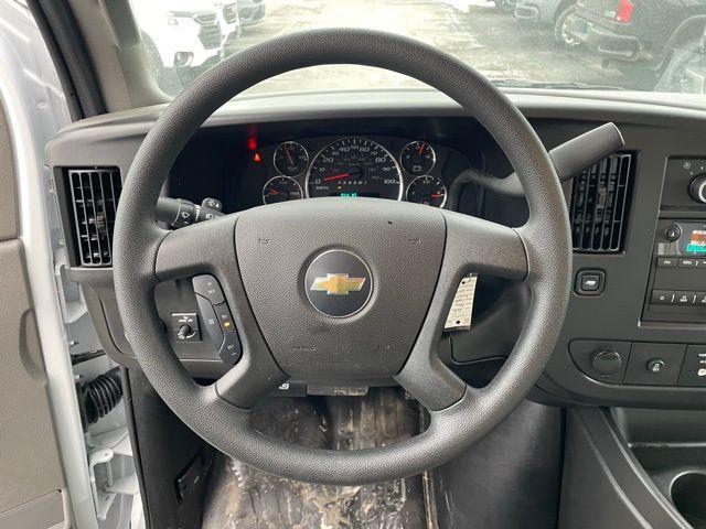 2025 Chevrolet Express Cutaway Work Van