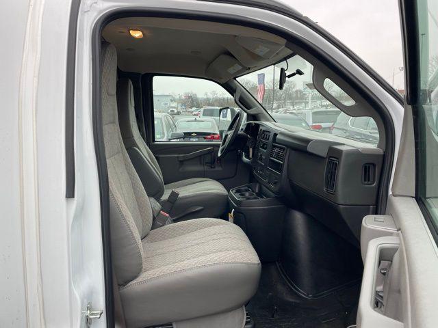2025 Chevrolet Express Cutaway Work Van
