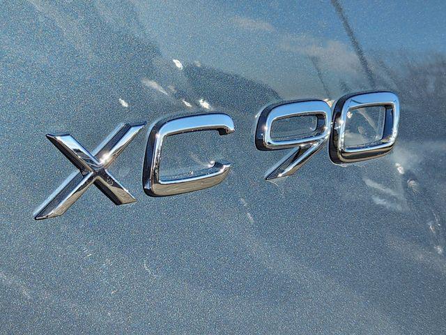 2026 Volvo XC90 Plug-In Hybrid Plus, T8 AWD, Electric/Gasoline, Bright, 7 Seats