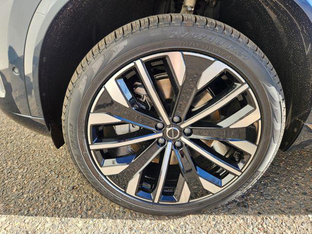 2026 Volvo XC90 Plug-In Hybrid Plus, T8 AWD, Electric/Gasoline, Bright, 7 Seats