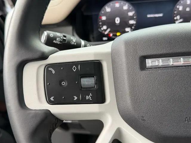 2023 Land Rover Defender 130 SE