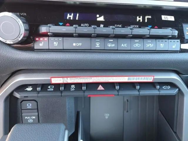 2026 Toyota Tundra Limited CrewMax 6.4' Bed