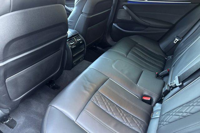 2023 BMW M5 i xDrive