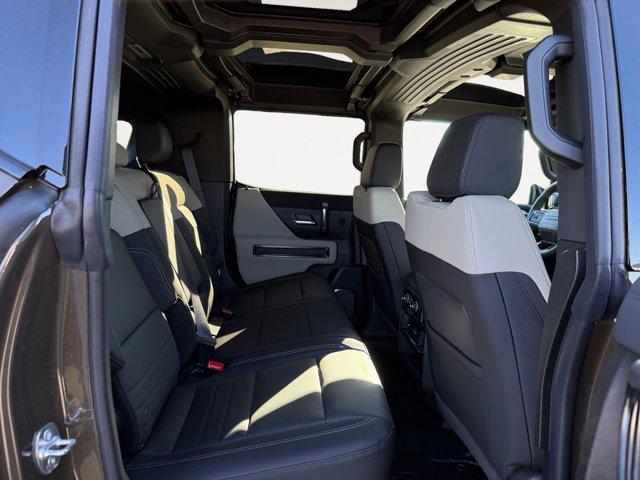 2026 GMC HUMMER EV 2X 4WD
