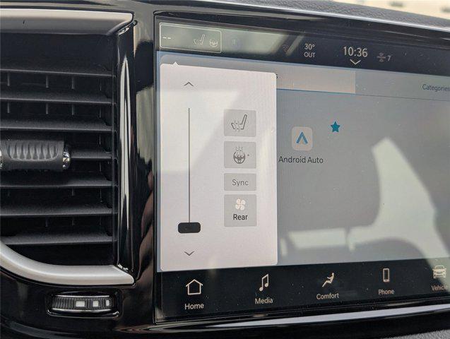 2026 Chrysler Pacifica Select AWD