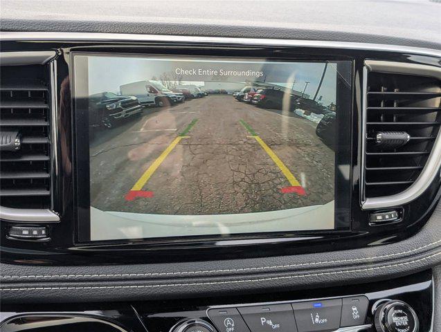 2026 Chrysler Pacifica Select AWD