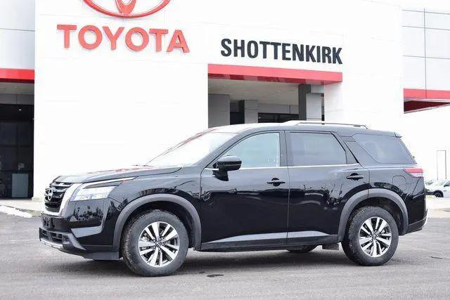 2025 Nissan Pathfinder SL 4WD for sale in Quincy, IL