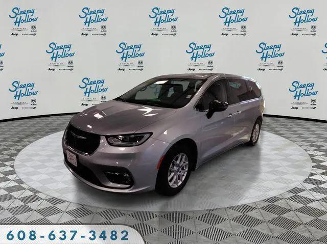 2024 Chrysler Pacifica Touring L for sale in Viroqua, WI