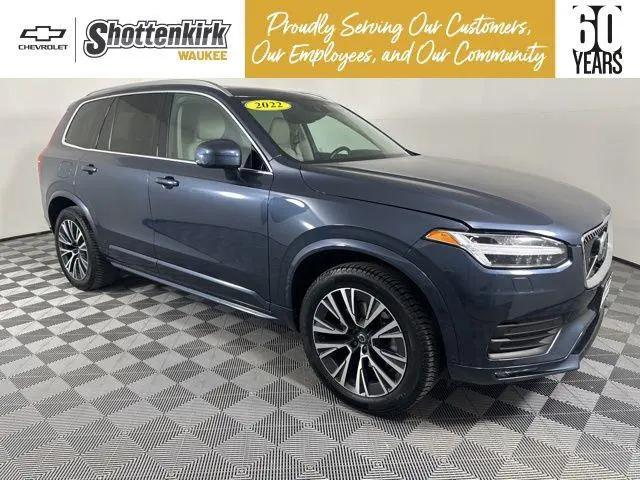 2022 Volvo XC90 T6 Momentum 7 Passenger for sale in Waukee, IA