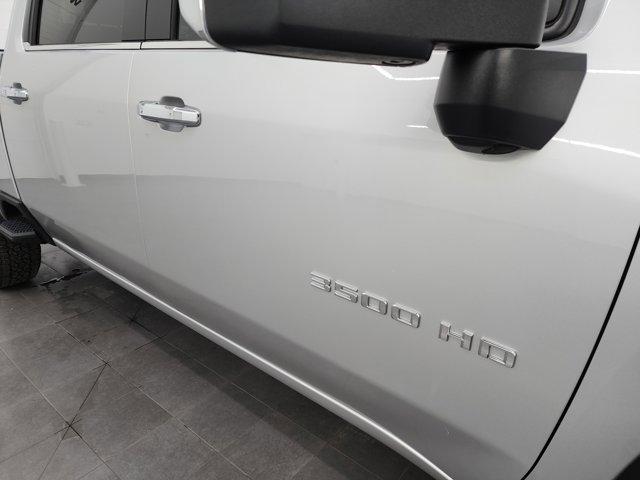 2023 Chevrolet Silverado 3500HD 4WD Crew Cab Standard Bed LTZ