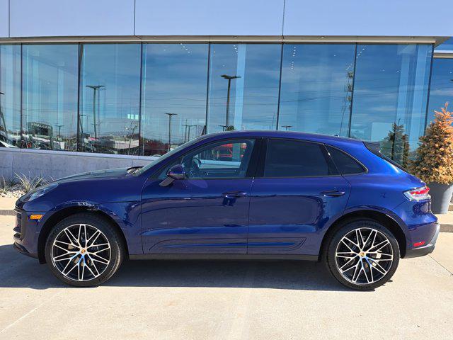 2026 Porsche Macan AWD
