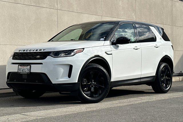 /2022 Land-Rover Discovery-Sport
