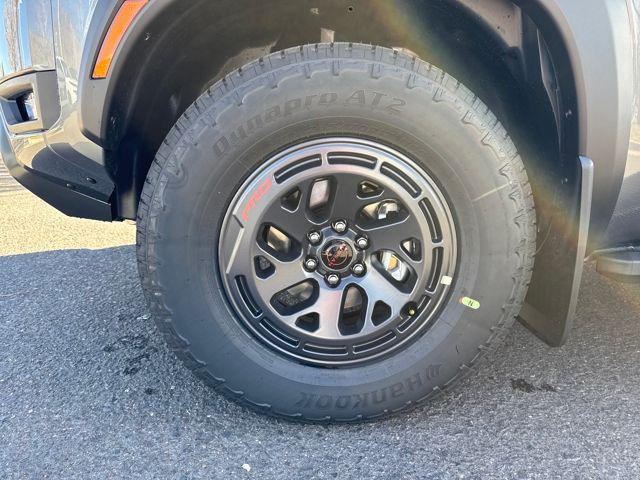 2026 Nissan Frontier Crew Cab PRO-4X 4x4