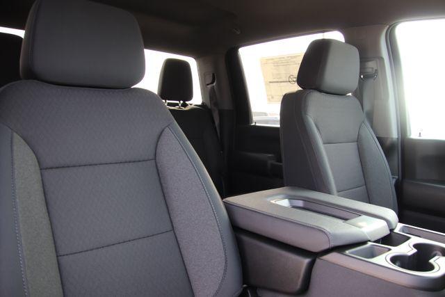 2026 Chevrolet Silverado 2500HD Crew Cab, Standard Bed, WT, 4WD