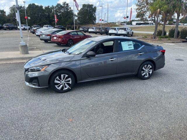 2025 Nissan Altima S FWD