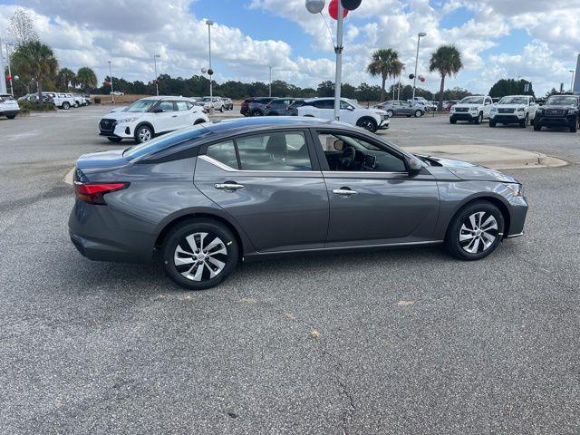 2025 Nissan Altima S FWD