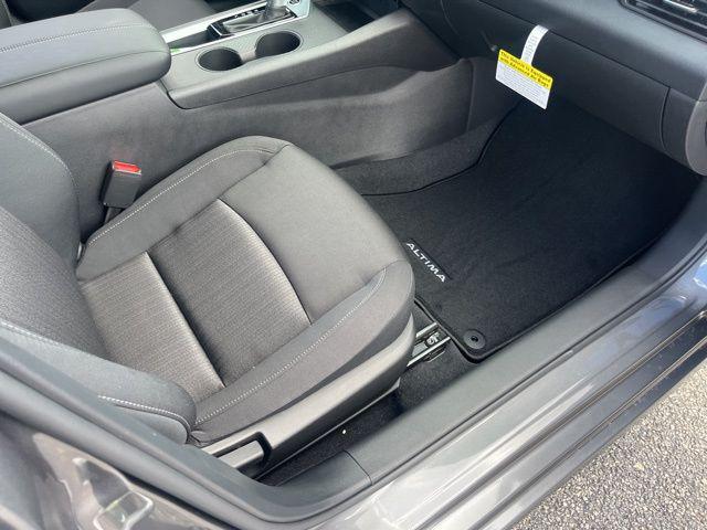 2025 Nissan Altima S FWD