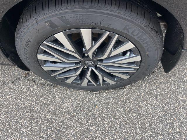 2025 Nissan Altima SV FWD