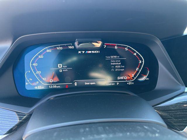 2022 BMW X7 M50i