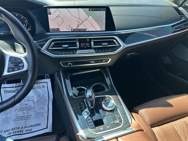 2022 BMW X7 M50i