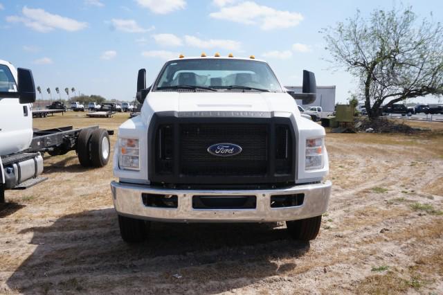 2027 Ford F-650 Straight Frame Unknown
