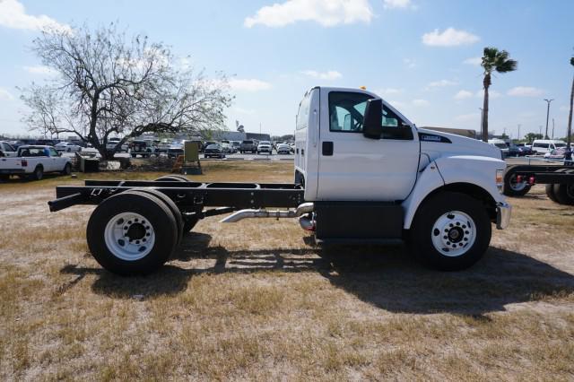 2027 Ford F-650 Straight Frame Unknown